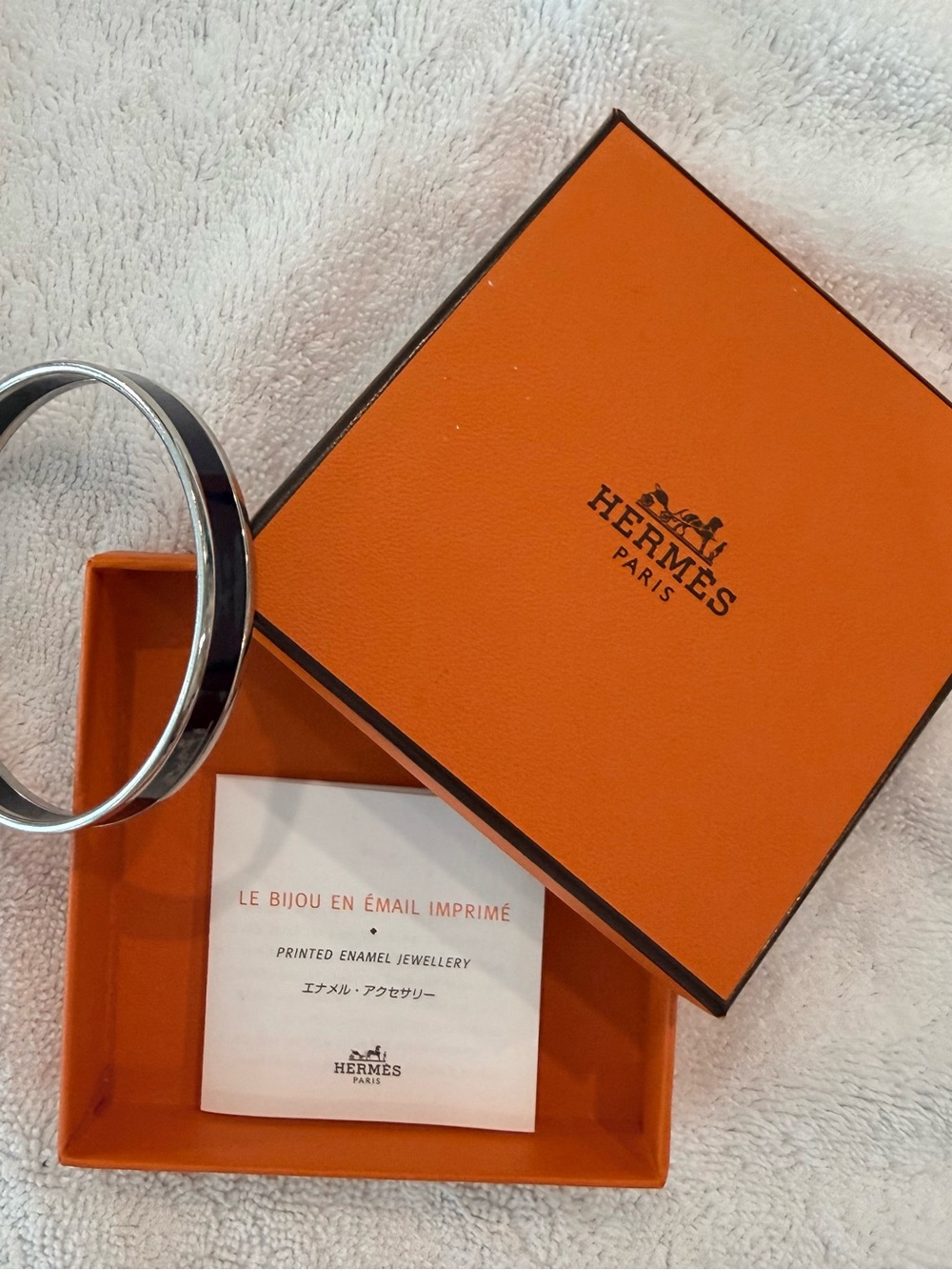 Authentic Hermès Caleche Enamel Bangle Dark Blue & Silver (with Original Box) - Picture 2 of 5